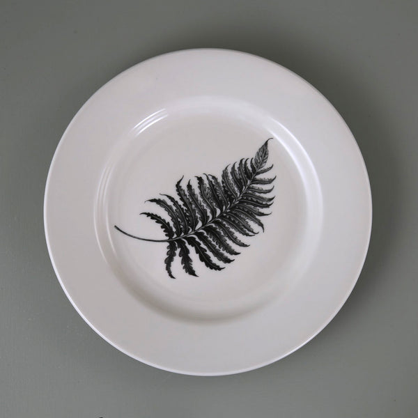 Laura Zindel Dinner Plate / Wood Fern