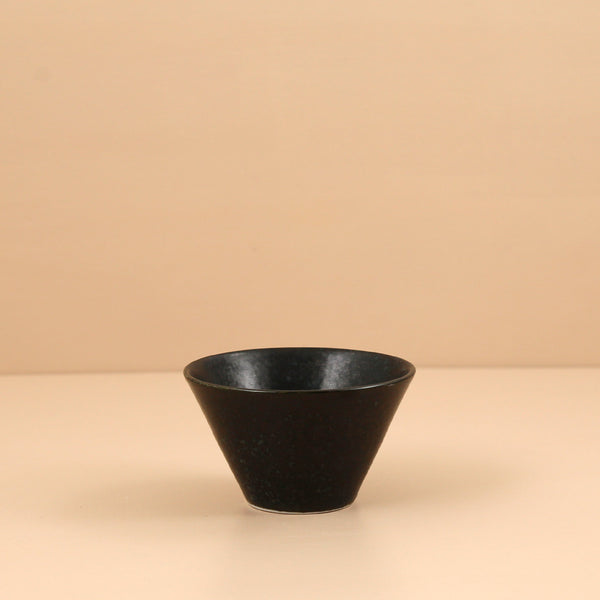 Ishi Japanese Bowls / Black / Small 3.5"