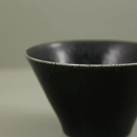 Ishi Japanese Bowls / Black / Large 6.25"