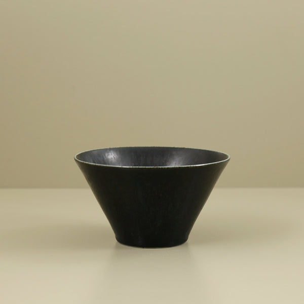 Ishi Japanese Bowls / Black / Medium 5"