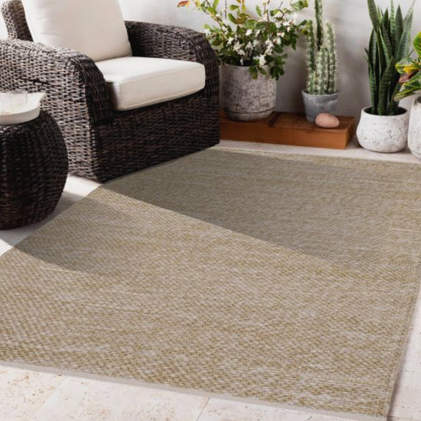 Recycled Plastic ( P.E.T. ) Indoor/Outdoor Rugs / Biltmore Sand