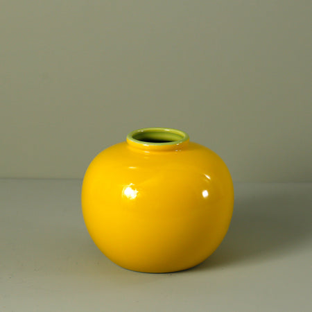 Jade Ring Vase / Yellow